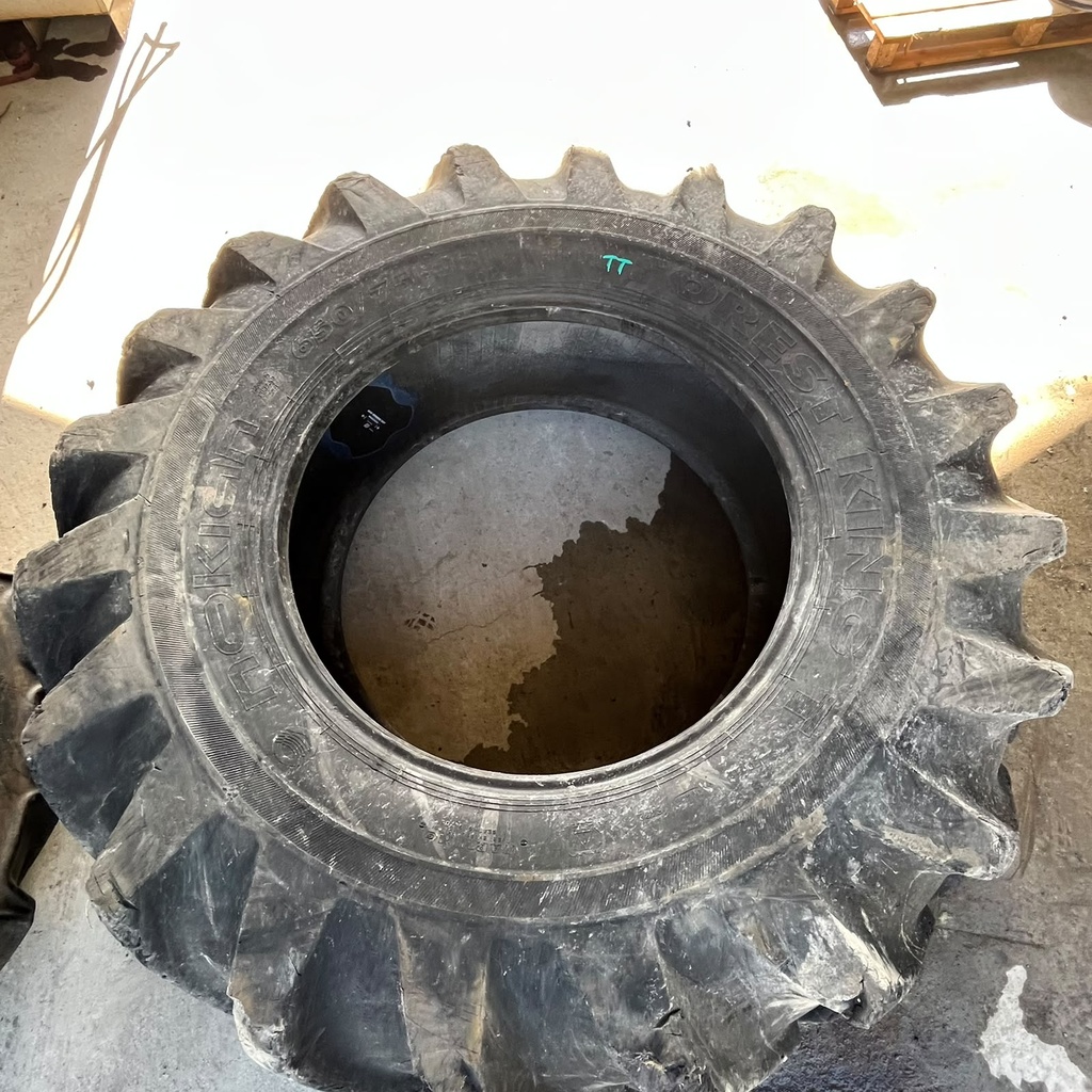 650/75-38 HT 168A2 LT 175A2 Nokian Forest King  Käytetty Metsäkonerengas 45mm DOT-02 (Paistokorjattu)