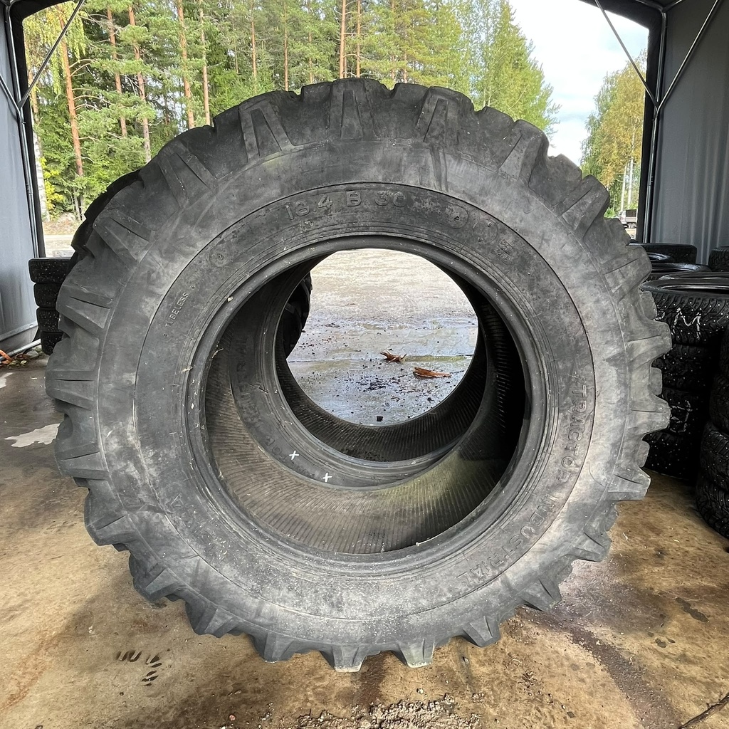 18.4B30 159B Nokian Tractor Industrial Käytetty palapintarengas 10mm DOT-05 Tubeless