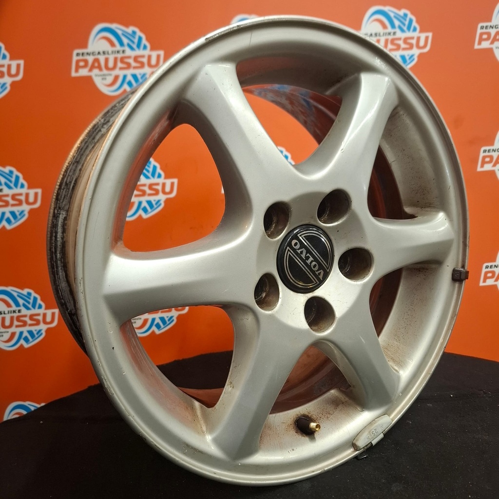 Käytetty VOLVO vannesarja 5x108 ET 43 KR 65,1 6.5x15"