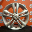 Käytetty NISSAN vannesarja 5x114,3 ET 40 KR 66,1 6.5x17"