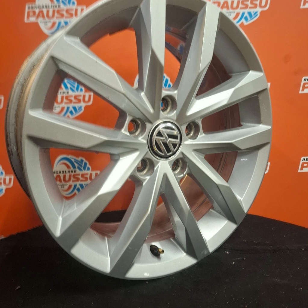 Käytetty VW vannesarja 5x112 ET 41 KR 57,1 6.5x16"