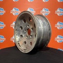 Käytetty MODERN WHEEL vannesarja 15"