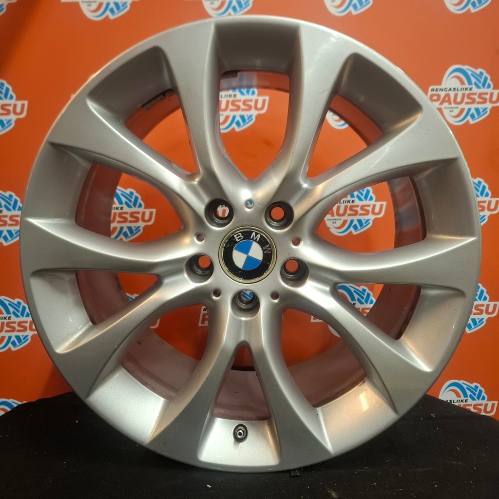 Käytetty BMW Style 450 vannesarja 5x120 ET48 KR74,1 9x19"