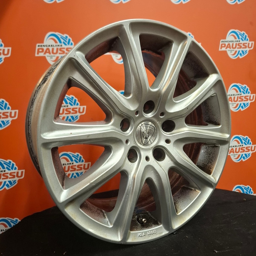 Käytetty Aluett Silver vannesarja 5x120 ET30 KR72,6 8x17"