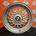 Käytetty BMW Style 5 vannesarja 5x120 ET20 KR72,6 7x15"