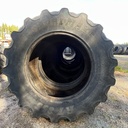 340/85R24 (13.6R24) 125A8/B BKT AGRIMAX RT885 Käytetty rengas 8mm DOT-11