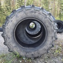 340/85R24 (13.6R24) 13.6R24 125A8 Mitas RD-01 Radial Drive  Käytetty rengas 15mm DOT-07