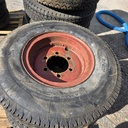 8.25R16 14pr ARMEIJAN VANHOJA RENKAITA VANTEELLA Pulttijako: 6x205 Keskireikä: 161mm  Offset: 0 (Merkkirenkaita, lähes ajamattomia, Vaha DOT)