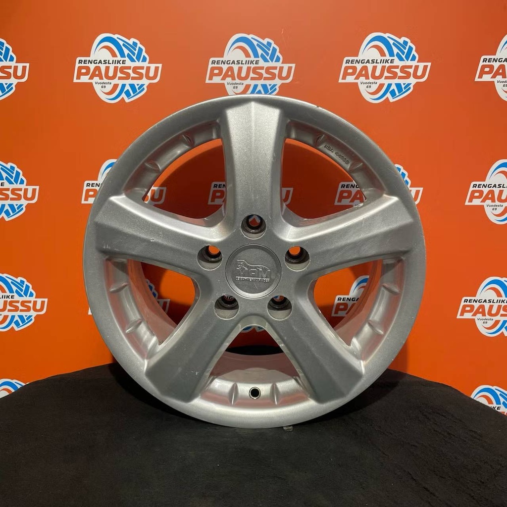 Käytetty vannesarja 15"