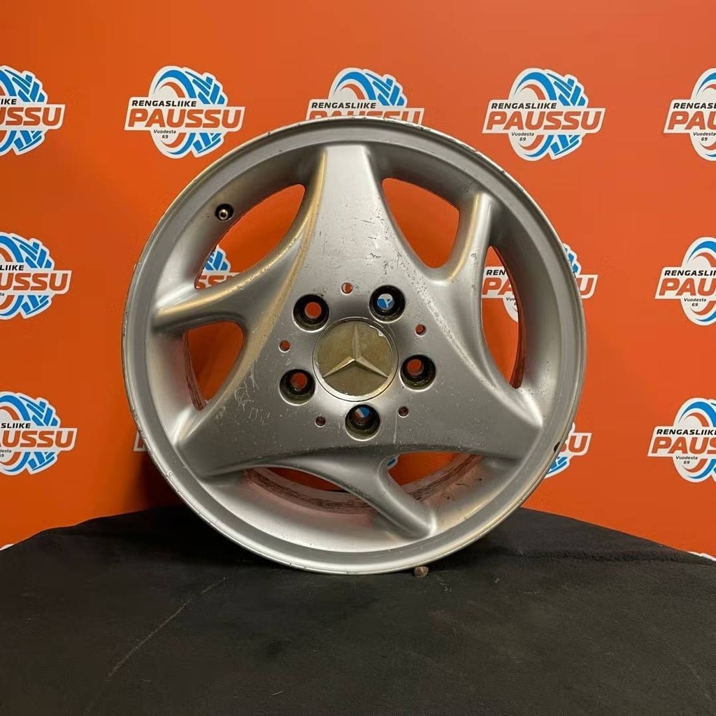 Käytetty vannesarja 15"