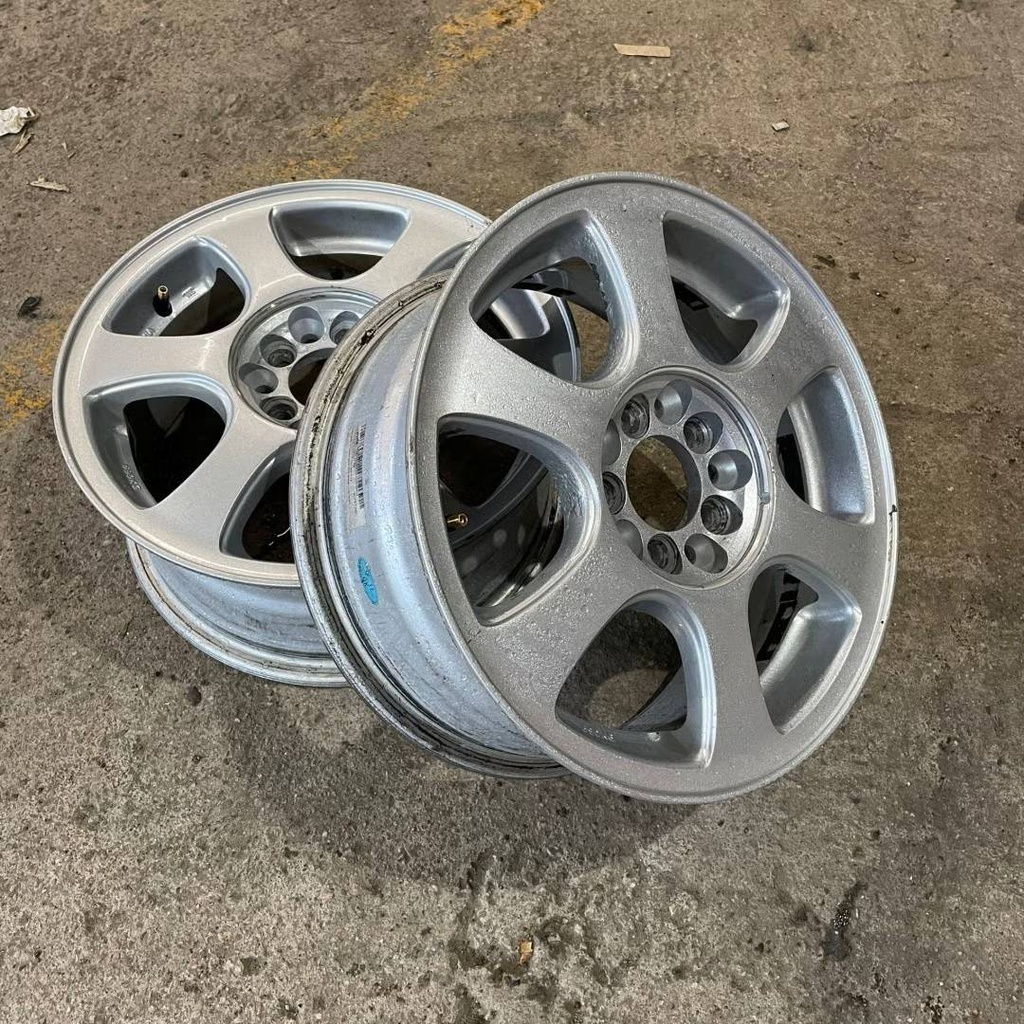 Käytetty vannesarja 5x100/5x112 ET 45 KR 73.1 6x15"