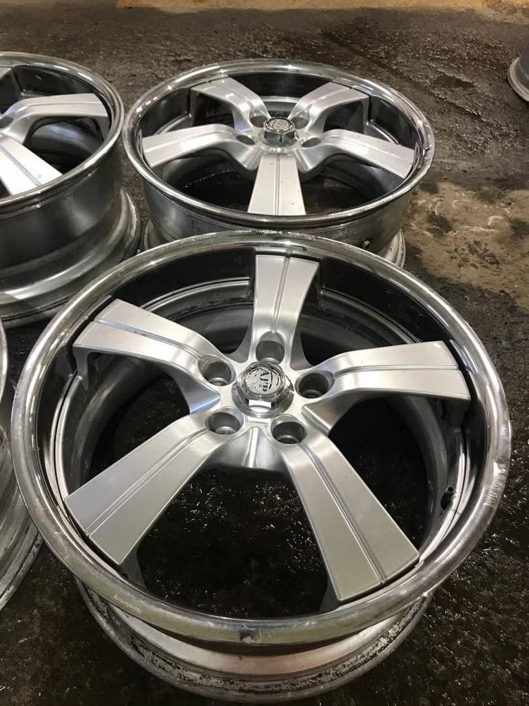 Käytetty ATP vannesarja 5x112 ET 50 KR 57,1 8x18"