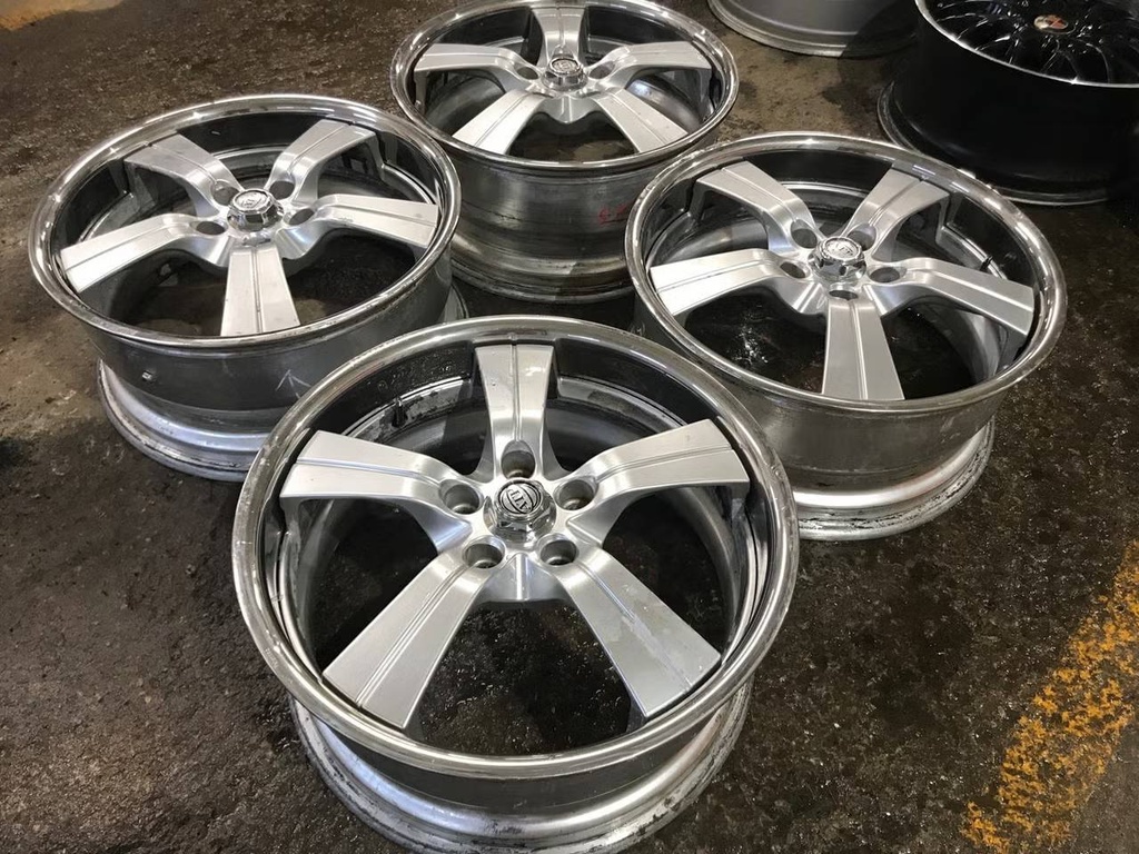 Käytetty ATP vannesarja 5x112 ET 50 KR 57,1 8x18"