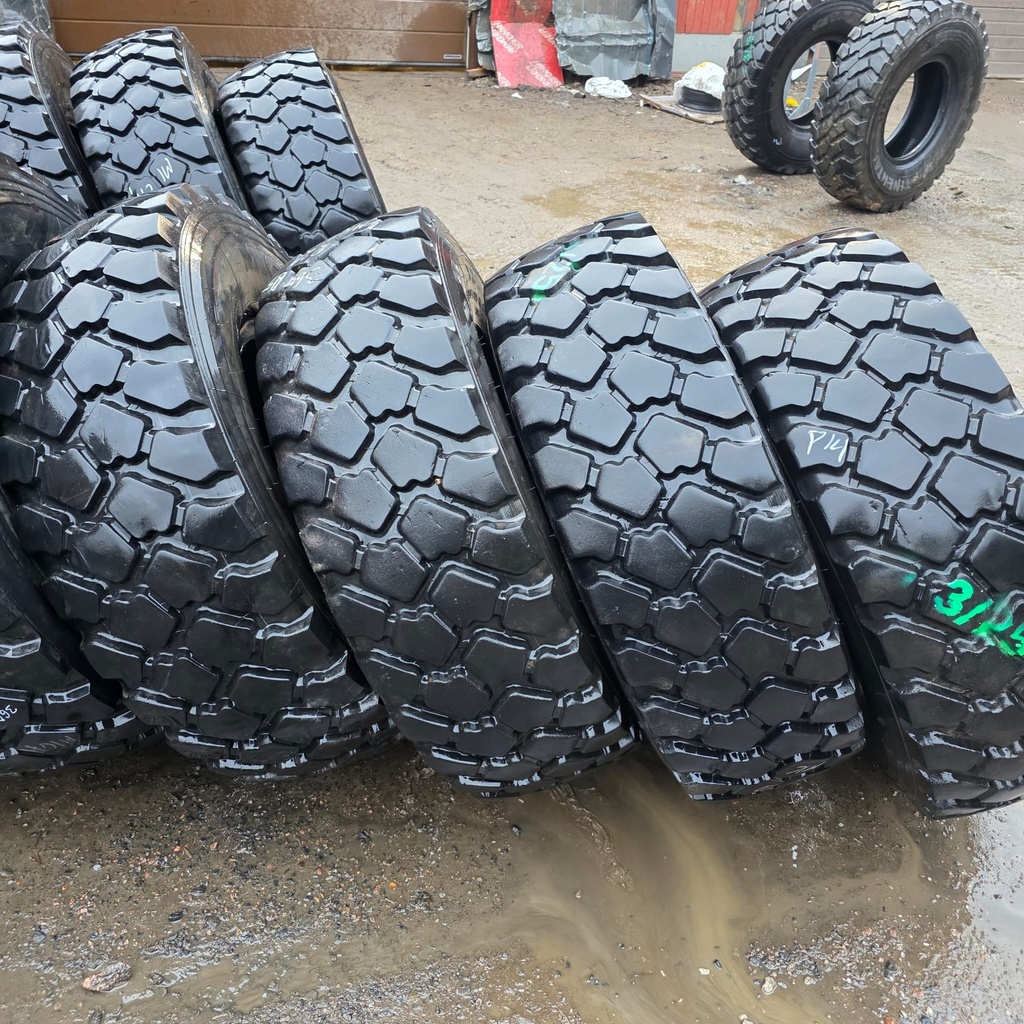 365/85R20 164G MICHELIN XZL Käytetty KA-rengas ~16mm