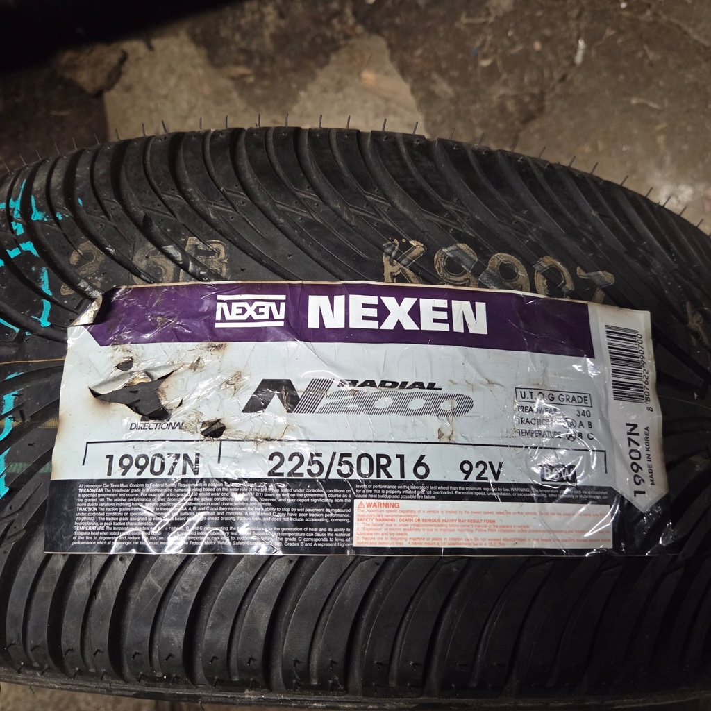 225/60R16 92V Nexen N2000 Ajamaton kesärengas DOT-07