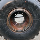 22.0/70-20 Käytetty perävaunun rengas vanteineen PJ: 10x335 KR: 221