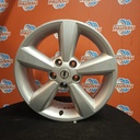 Käytetty Nissan vannesarja 5x114,3 ET 40 KR 66,1 6,5x17"