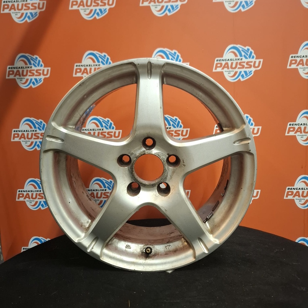 Käytetty vannesarja 5x108 ET 45 KR 66,6 7x16"