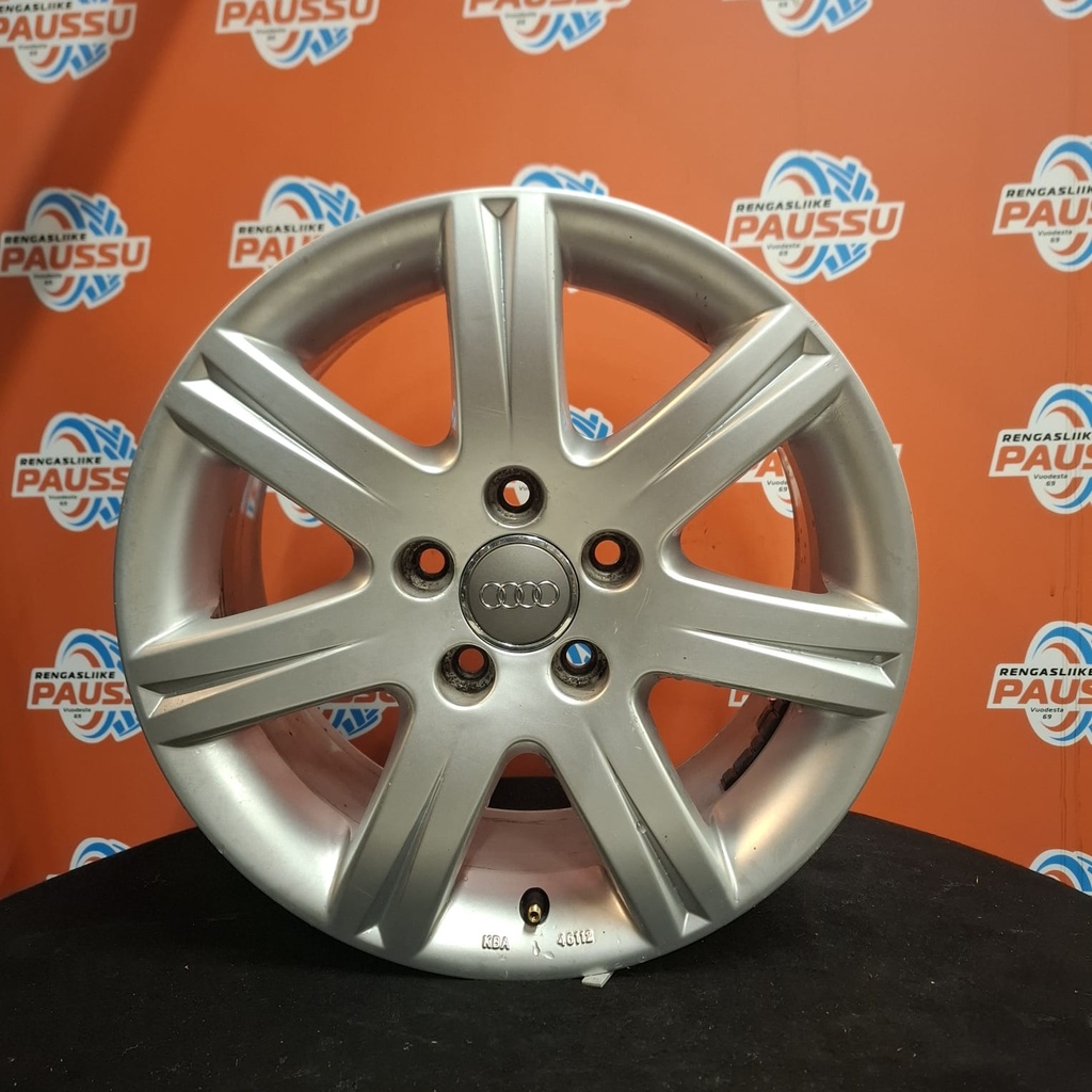 Käytetty BM Wheels vannesarja 5x112 ET 45 KR 57,1 7x16"