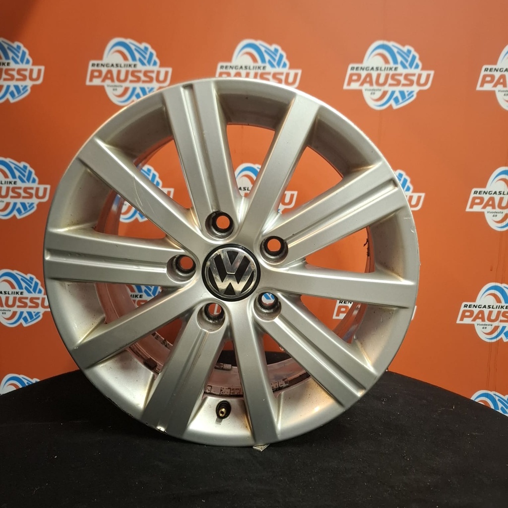 Käytetty VOLKSWAGEN vannesarja 5x112 ET 50 KR 57,1 6,5x15"