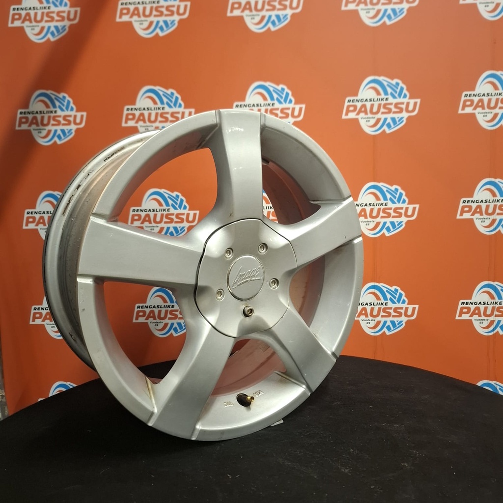 Käytetty vannesarja 5x114,3 ET 25 KR 73,1 6,5x15"