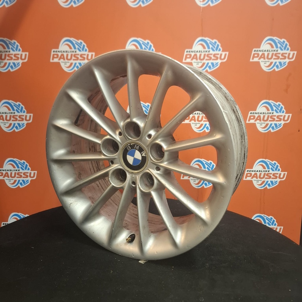 Käytetty BMW vannesarja 5x120 ET 20 KR 74,1 7x16"