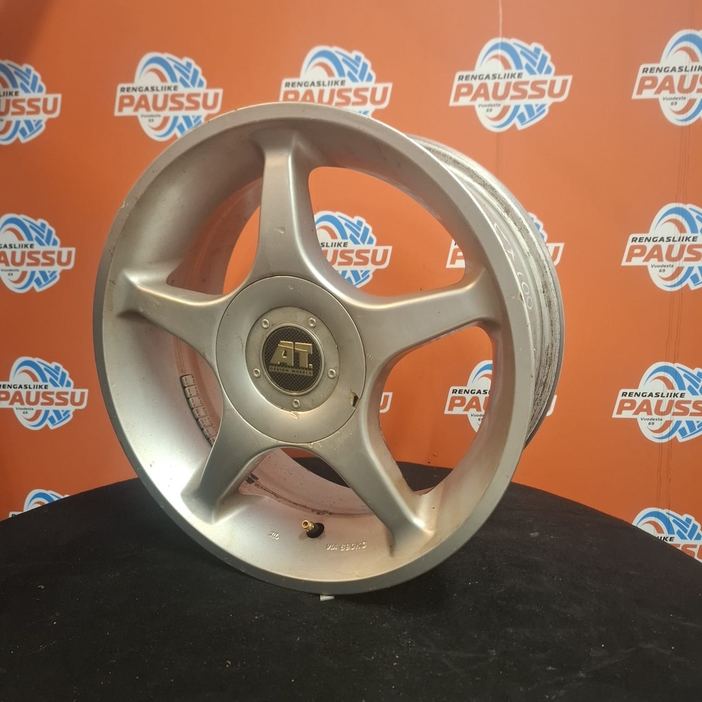 Käytetty vannesarja 5x100-112 ET 38 KR 57,1 6,5x15"