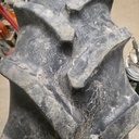 340/85R24 (13.6R24) 13.6R24 121A8 Goodyear super traction Käytetty rengas 26mm DOT-00 (Vaatii sisärenkaan)