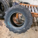 405/70-20 (16.9/70-20) 14pr Mitas MPT-01 Käytetty työkoneen rengas 15mm DOT-03 (korjattu) (Asennus sisärenkaalla)