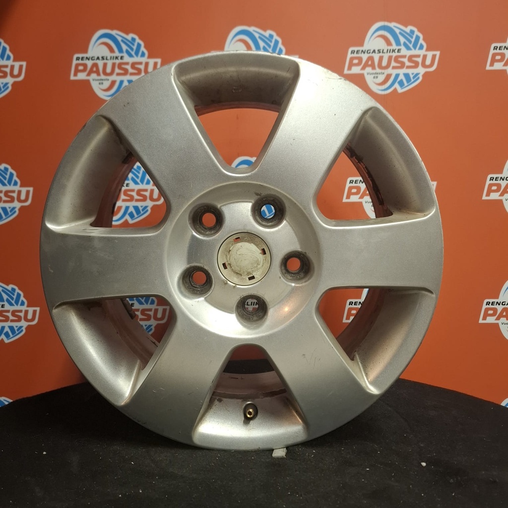 Käytetty SKODA vannesarja 5x112 ET 47 KR 57,1 6,5x15"