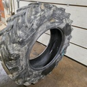 420/85R34 (16.9R34) 144A8/141B Goodyear super traction Käytetty rengas DOT-07 20mm (Korjattu, vaatii sisärenkaan, Ketjujen hankausta rungossa)