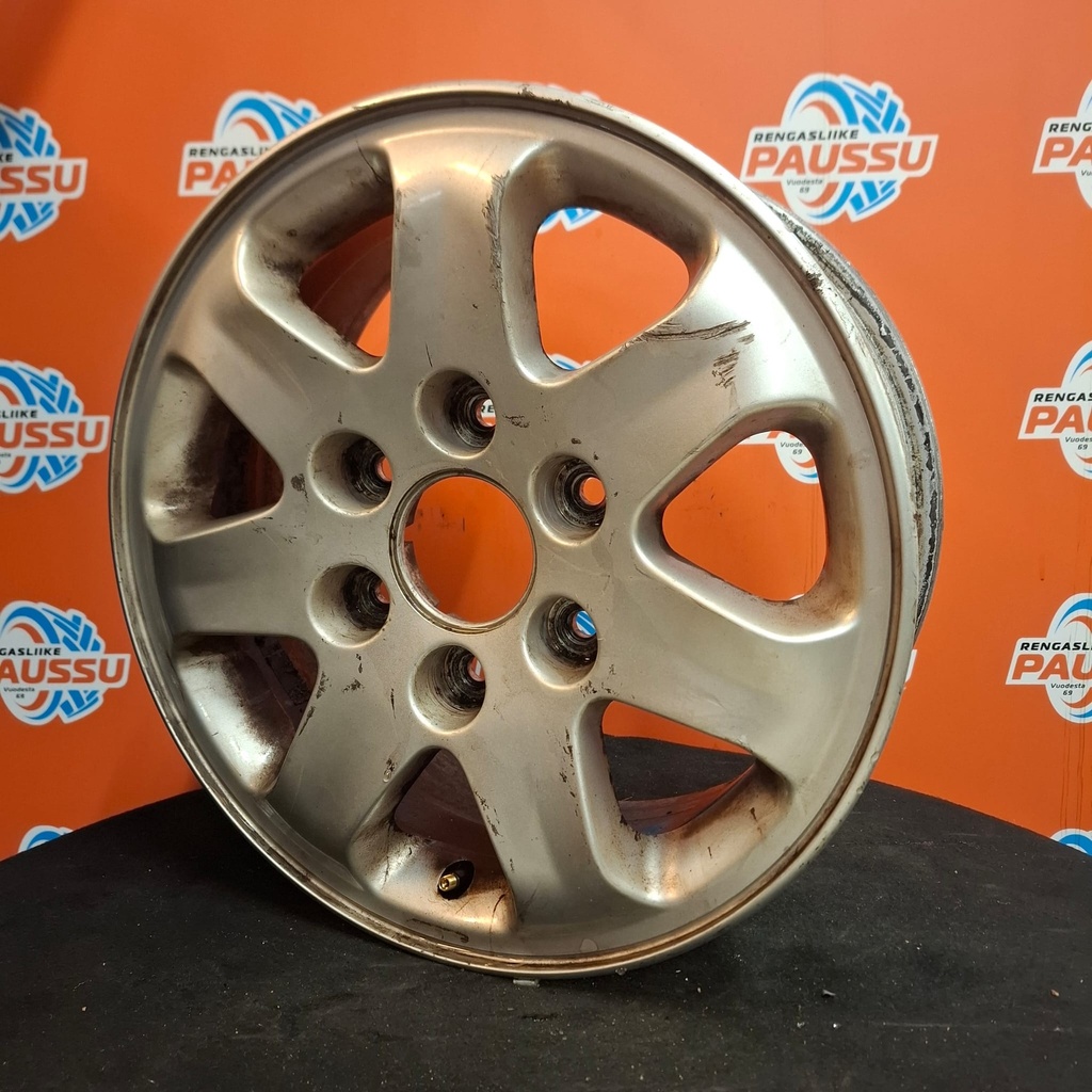 Käytetty vannesarja 6x139,7 ET 46 KR 92,3 6,5x16"