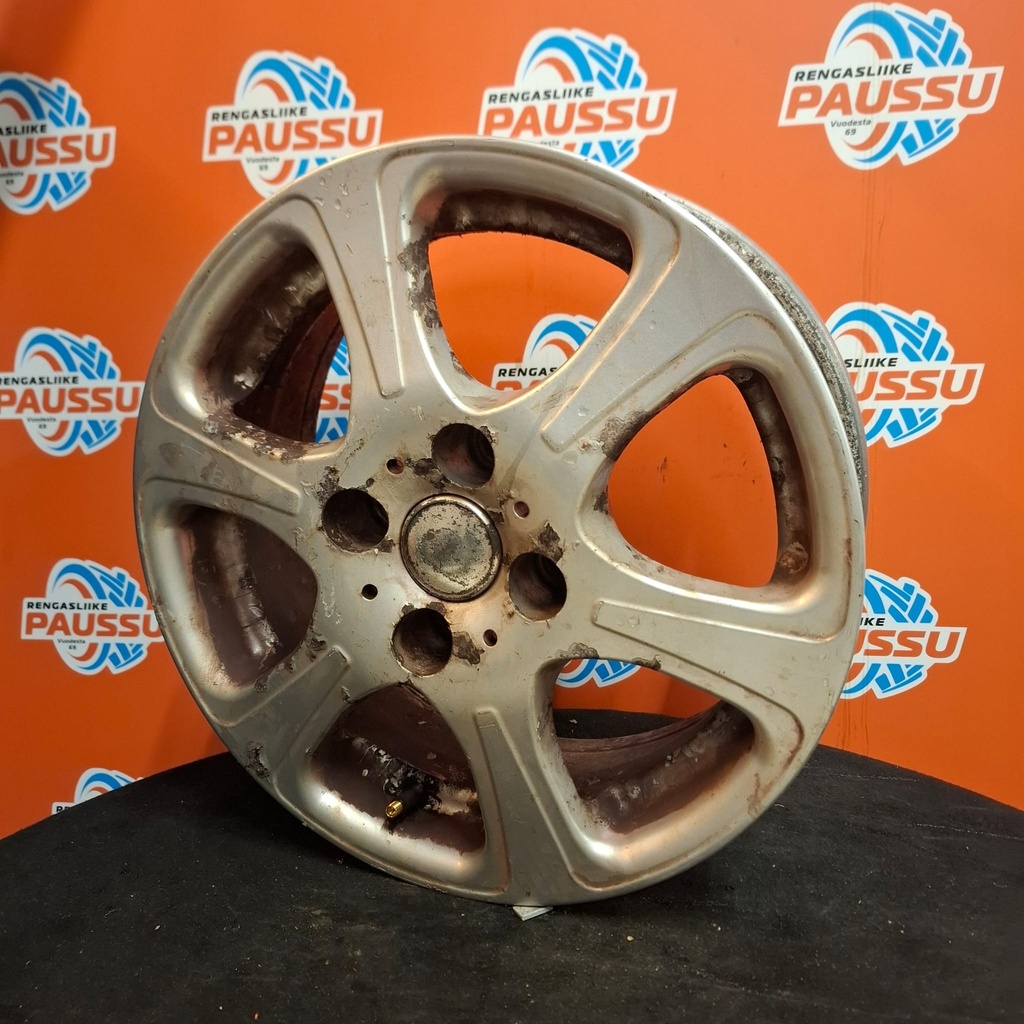 Käytetty ALESSIO vannesarja 4x108 ET 27 KR 65,1 6x15"