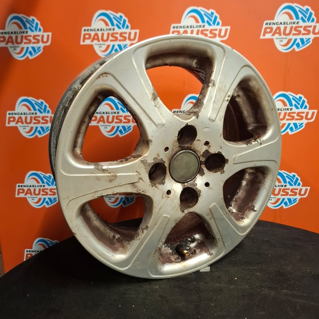 Käytetty ALESSIO vannesarja 4x108 ET 27 KR 65,1 6x15"