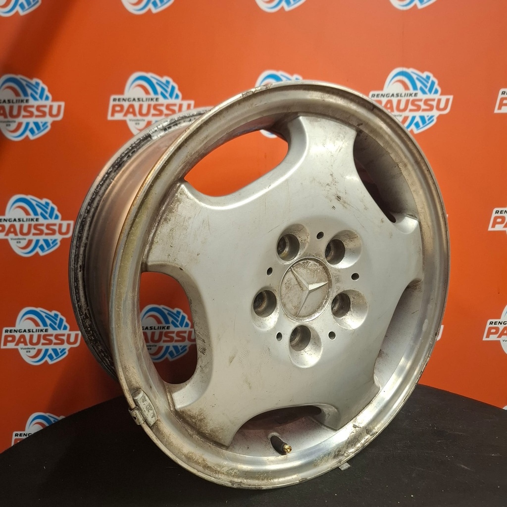 Käytetty MB vannesarja 5x112 ET 37 KR 66,6 7x16"