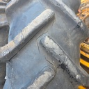14.9-24 6pr NOKIA FARM TRACTOR  Käytetty rengas 29mm (Vanha, Hakkujen välissä halkeilua)