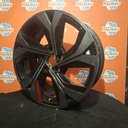 Käytetty Renault vannesarja 5x11,4 ET 35 KR66,6 7x18"