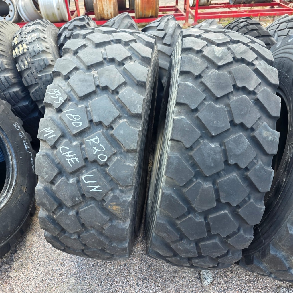 335/80R20 (12.5R20) 141K MICHELIN XZL Käytetty KA-rengas DOT-10  13-15mm