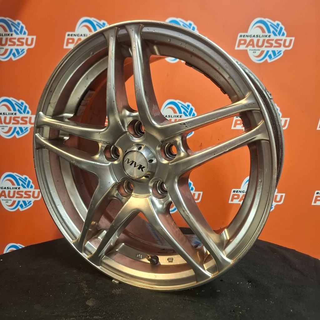 Käytetty vannesarja 5x110 ET40 KR65,1 6,5x15"