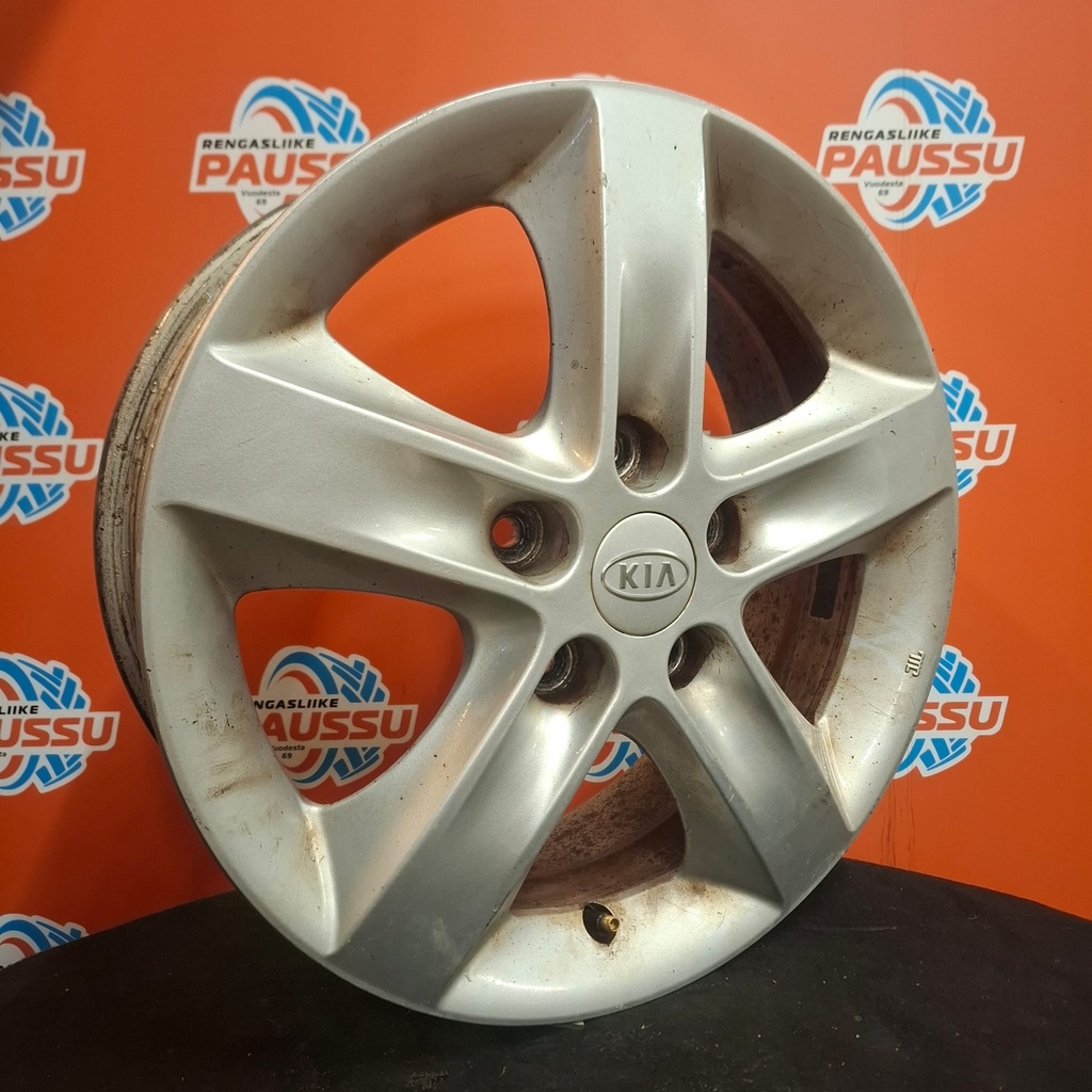 Käytetty KIA vannesarja 5x114,3 ET52 KR66,6 6x16"