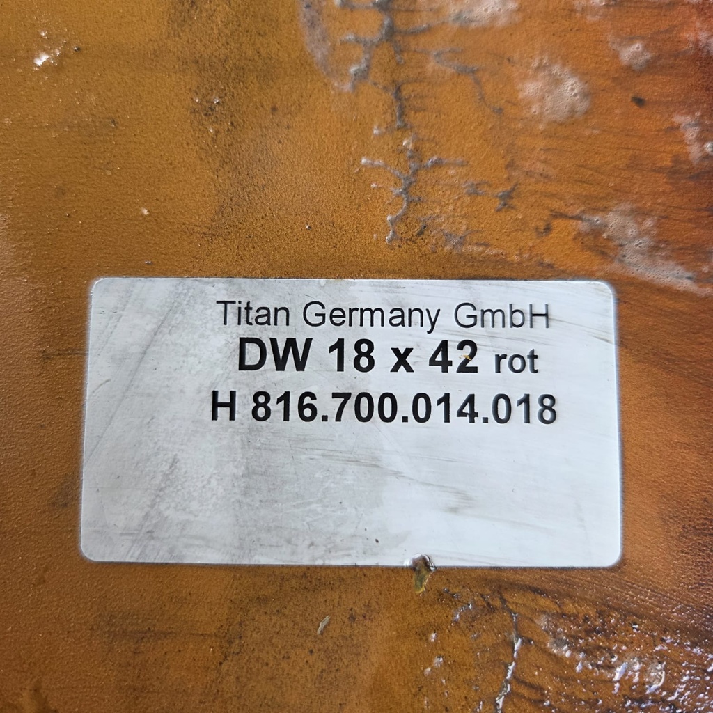 Fendin Käytetyt vanteet TITAN DW18x42" PJ:10x335 KR:281  ET:-40 Takamitta: 210mm