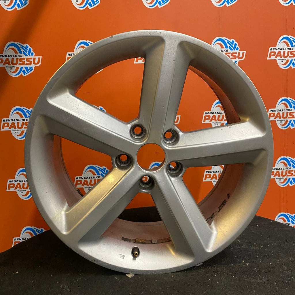 Käytetty vannesarja 5x112 ET35 KR66,1 7,5x17"