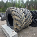 900/60R42 180D/177E TRELLEBORG TM900 Käytetty rengas DOT-17  23mm (Toisessa jalassa vekki mutta pitää ilmat)