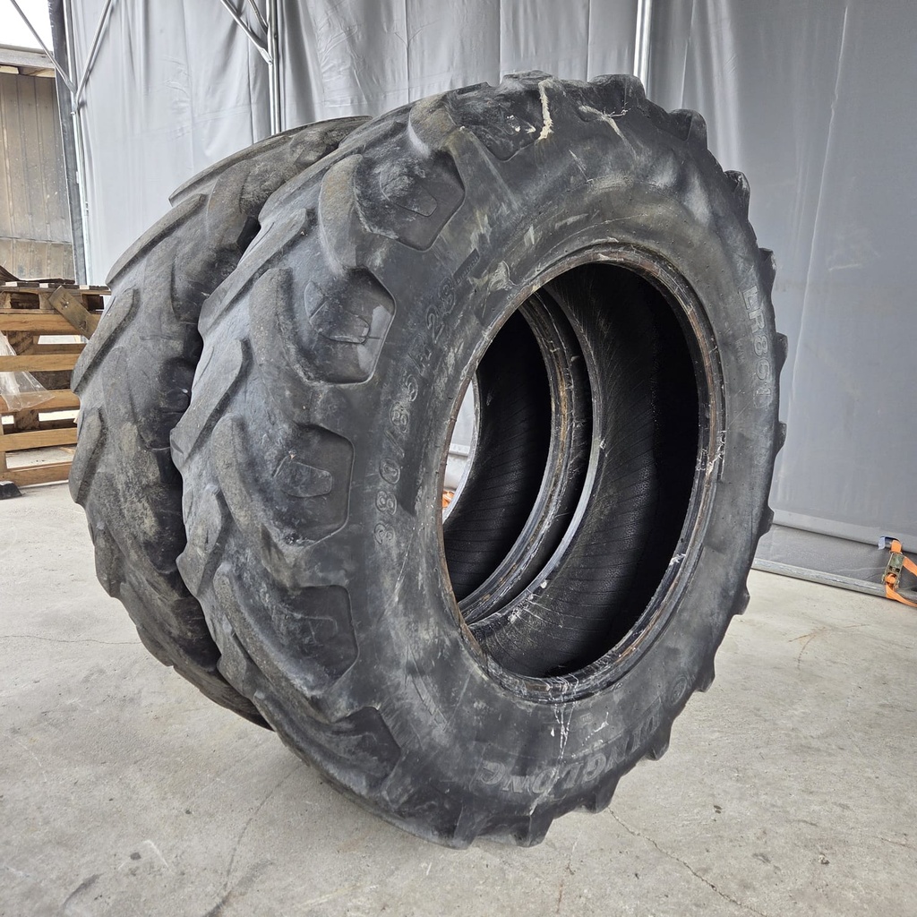380/85R28 (14.9R28) 133A8/130B Linglong LR861 Käytetty rengas DOT-18  7-11mm  (Kuivumaa, Asennus sisäkumilla)