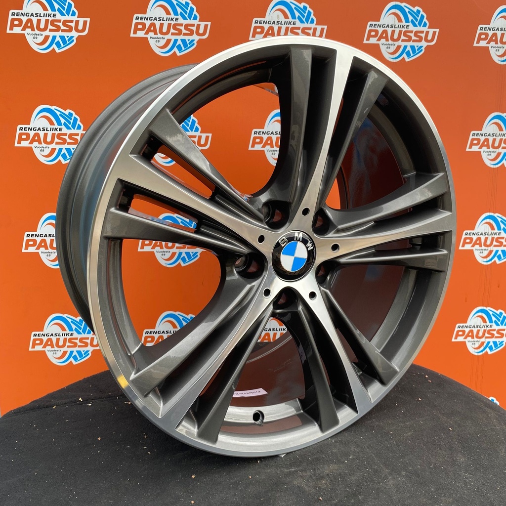 Käytetty BMW vannesarja 5x120 8x19" ET30 ja 9x19" KR72,6