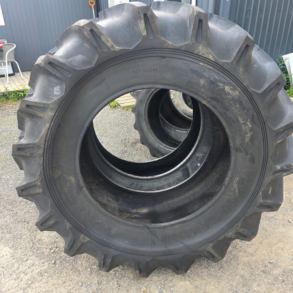 18.4-30 10pr SUPERKING SK-206 Ajamattomat renkaat DOT-07