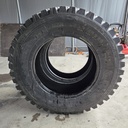 400/80R28 151A8/146D Nokian TRI2 Käytetty palapintarengas DOT-06 5-15mm  (Kuluneet epätasaisesti)
