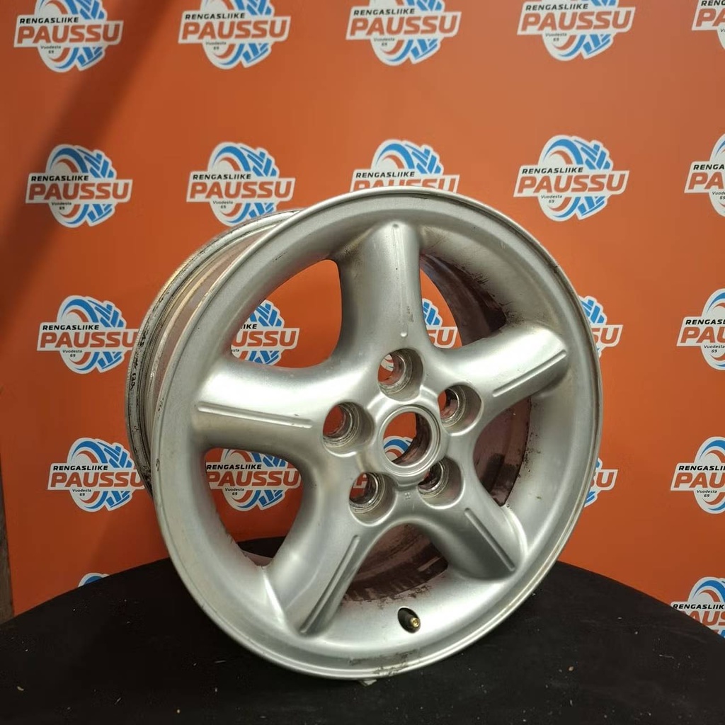 Käytetty LAND ROVER vannesarja 5x120 ET 57 KR 70,1 8x16"