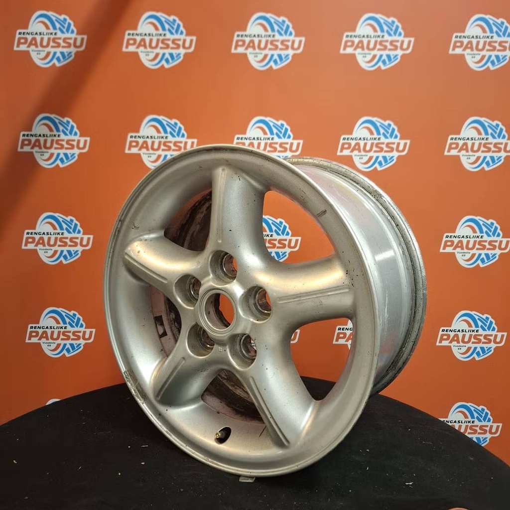 Käytetty LAND ROVER vannesarja 5x120 ET 57 KR 70,1 8x16"