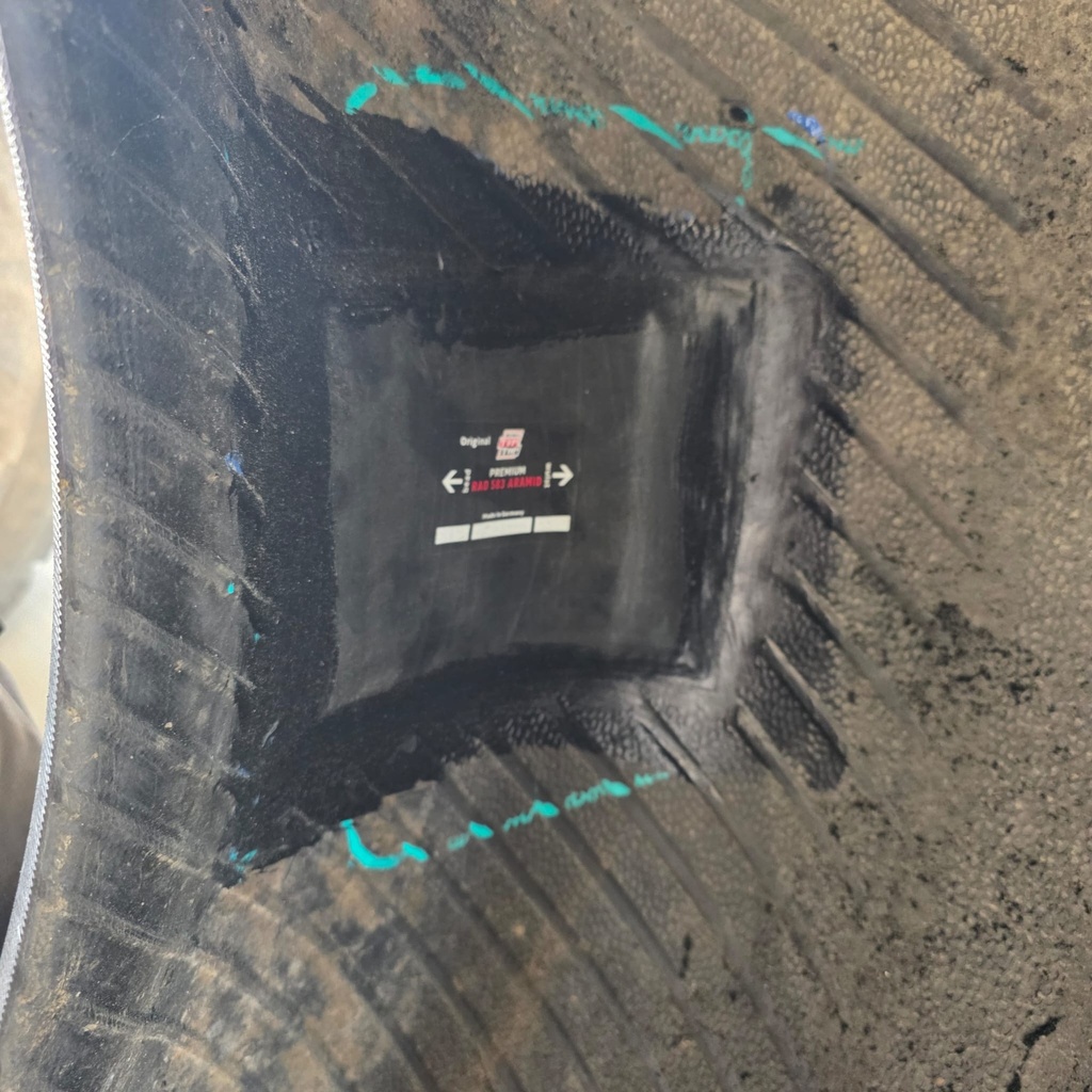 650/65R38 157A8/B TRELLEBORG TM800 Käytetty rengas DOT-04  40mm